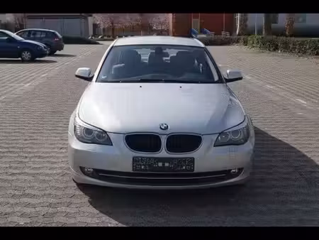 BMW Série 5 520i 2.0 170