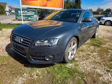 Audi A5 V6 2.7 TDI 190