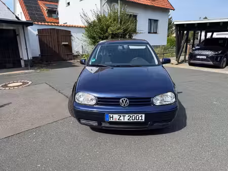Volkswagen Golf 1.6