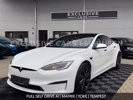 Tesla Model S 670 4x4
