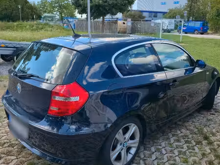 BMW Série 1 118i 2.0 143