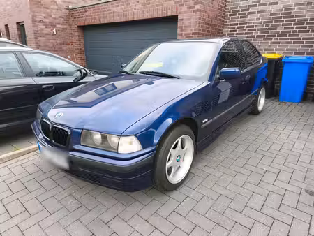 BMW Série 3 316i 1.6 102