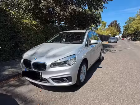 BMW Série 2 218i 1.5 136