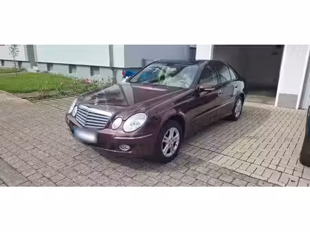 Mercedes-Benz Classe E E 200