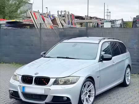 BMW Série 3 330d 3.0 245