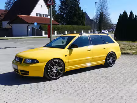 Audi A4 S4 V6 2.7 T 265 quattro