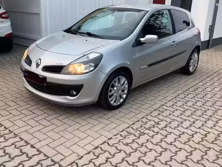 Renault Clio 1.3 75