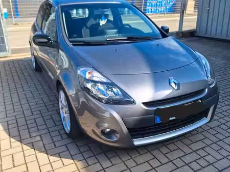Renault Clio 1.2 75 TomTom Edition