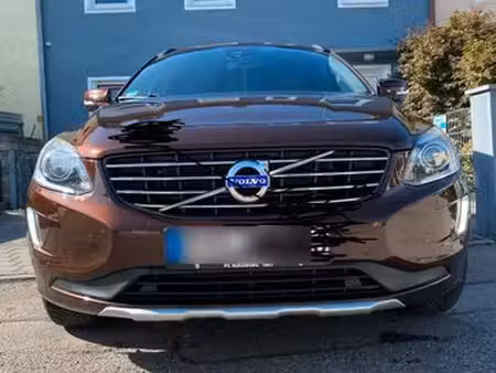 Volvo XC60 Momentum
