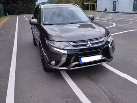 Mitsubishi Outlander PHEV 2.0 203 4x4