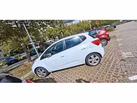 Kia Venga 1.6 125