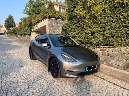 Tesla Model Y Grande Autonomie 4x4