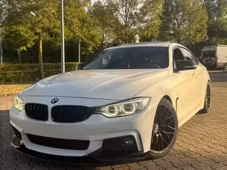 BMW Série 4 435i 3.0 306
