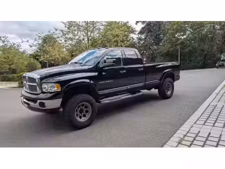 Dodge RAM 2500 V8 5.9