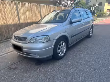 Opel Astra 1.6