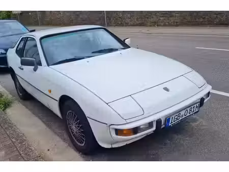 Porsche 924 