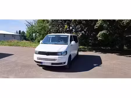 Volkswagen Transporter T5 2.0 TDI
