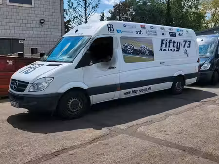 Mercedes-Benz Sprinter 