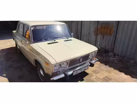 Lada 1500 