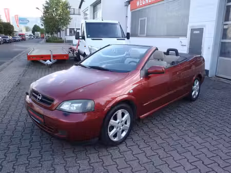 Opel Astra 2.2 147