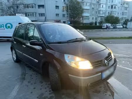 Renault Scénic 2.0 140