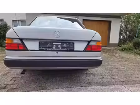 Mercedes-Benz Classe E 220 E