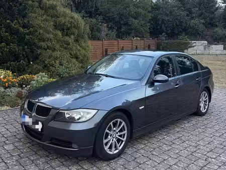BMW Série 3 318i 2.0 129