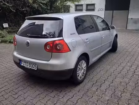 Volkswagen Golf 1.4 75