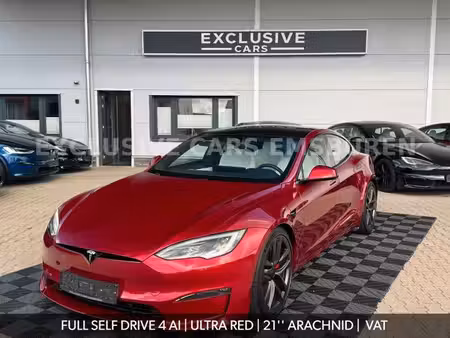 Tesla Model S Plaid 4x4