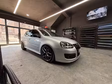 Volkswagen Golf GT 1.4 TSI 170