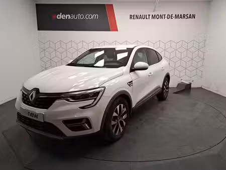 Renault Arkana E-Tech 1.6 145 Business