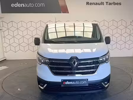 Renault Trafic E-Tech 120