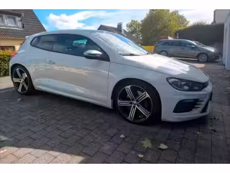 Volkswagen Scirocco R 2.0 TSI 280