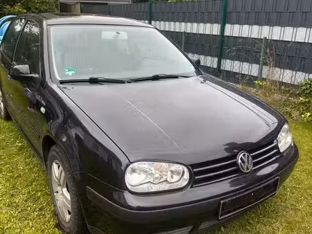 Volkswagen Golf 1.4 75