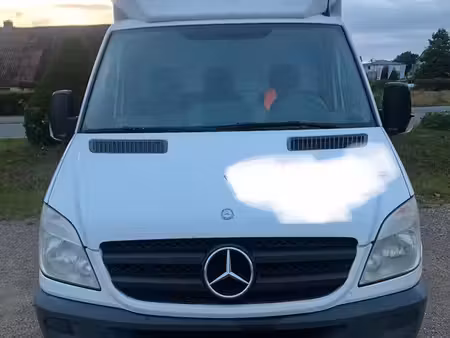 Mercedes-Benz Sprinter 311
