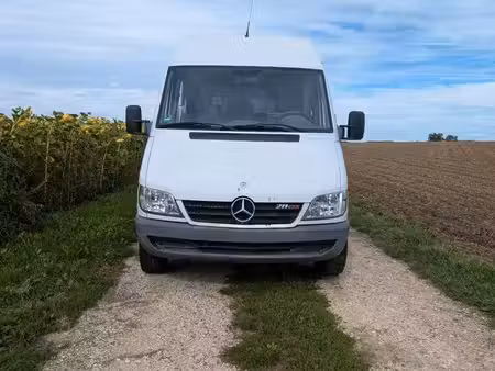 Mercedes-Benz Sprinter 211 109