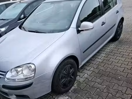 Volkswagen Golf 1.4 75
