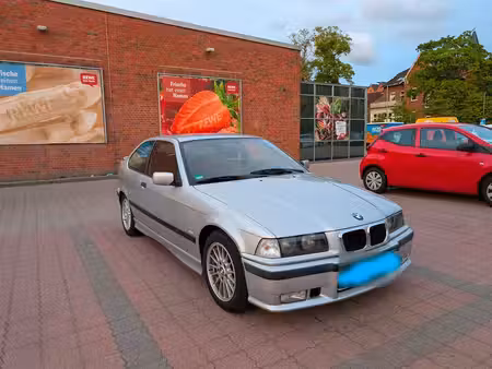 BMW Série 3 361i 1.9 105