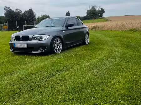 BMW Série 1 118d 2.0 143