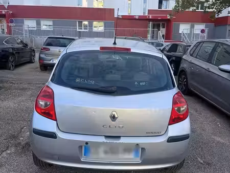 Renault Clio 1.6 110