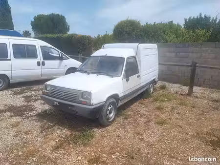 Renault Express 
