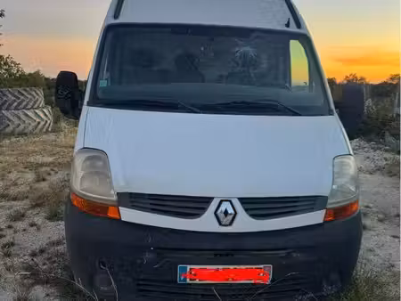 Renault Master 2.5 dCi 120