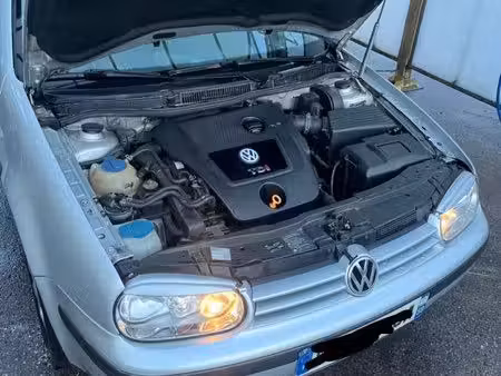 Volkswagen Golf 1.9 TDI 105