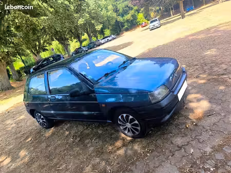 Renault Clio 1.9