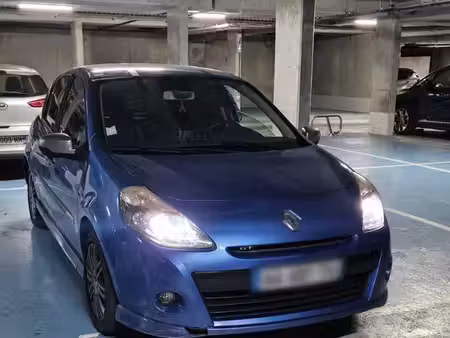 Renault Clio 1.6 128
