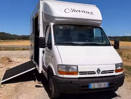 Renault Master 2.2 dCi 90