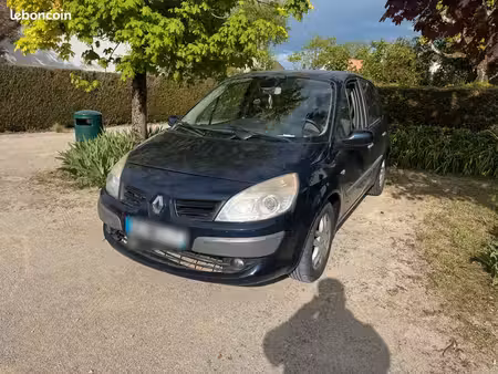 Renault Scénic 1.9 dCi 130