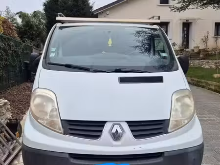 Renault Trafic 2.0 dCi 90