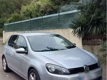 Volkswagen Golf 1.6 TDI 105