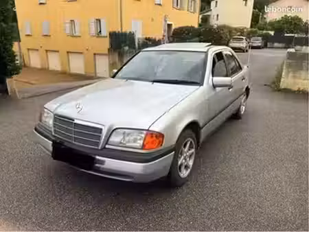 Mercedes-Benz Classe C C 180 Classic